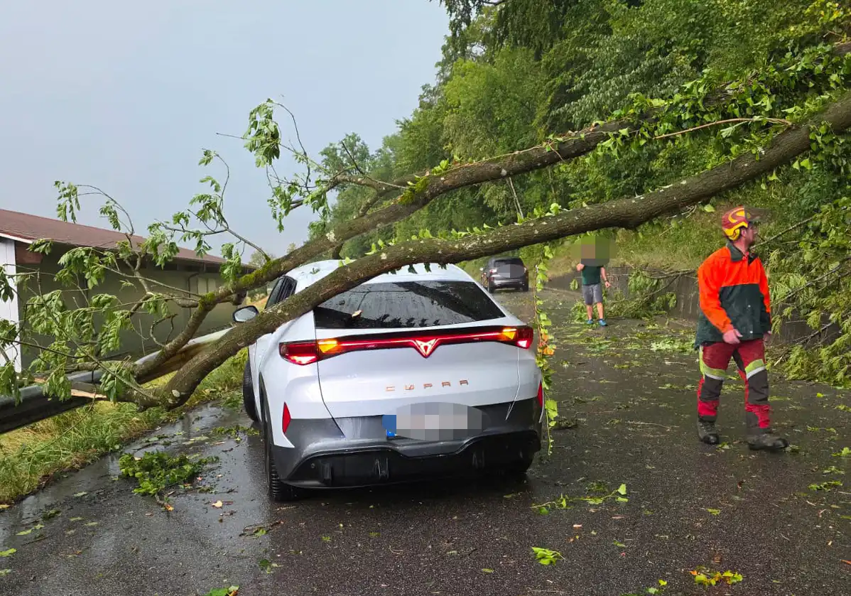 Heftiges Unwetter trifft Landshut - rund 100 Einsätze im Stadtgebiet Landshut