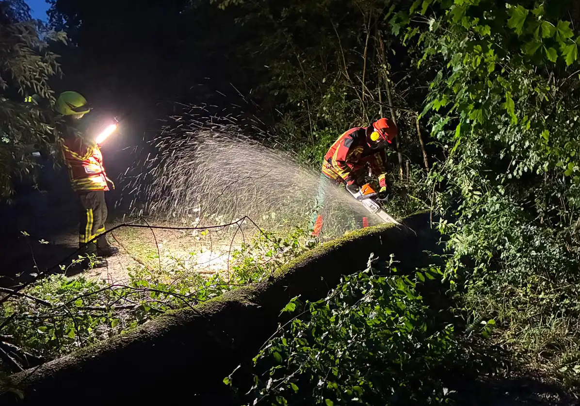 Heftiges Unwetter trifft Landshut - rund 100 Einsätze im Stadtgebiet Landshut