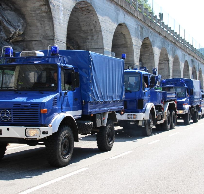 Von Siegen ins tunesische Sidi Bouzid: 240 THW-Fahrzeuge in zehn Jahren übergeben