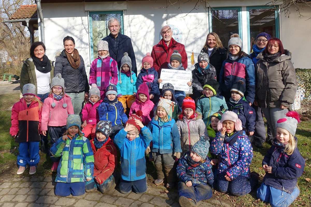 Kindergarten singt für Lebensmut Landshut