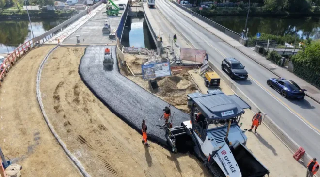 Verkehr wird auf Behelfsumfahrung umgelegt: Konrad-Adenauer-Straße (B299) für eine Nacht gesperrt
