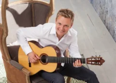 Gitarrenzauber im Advent