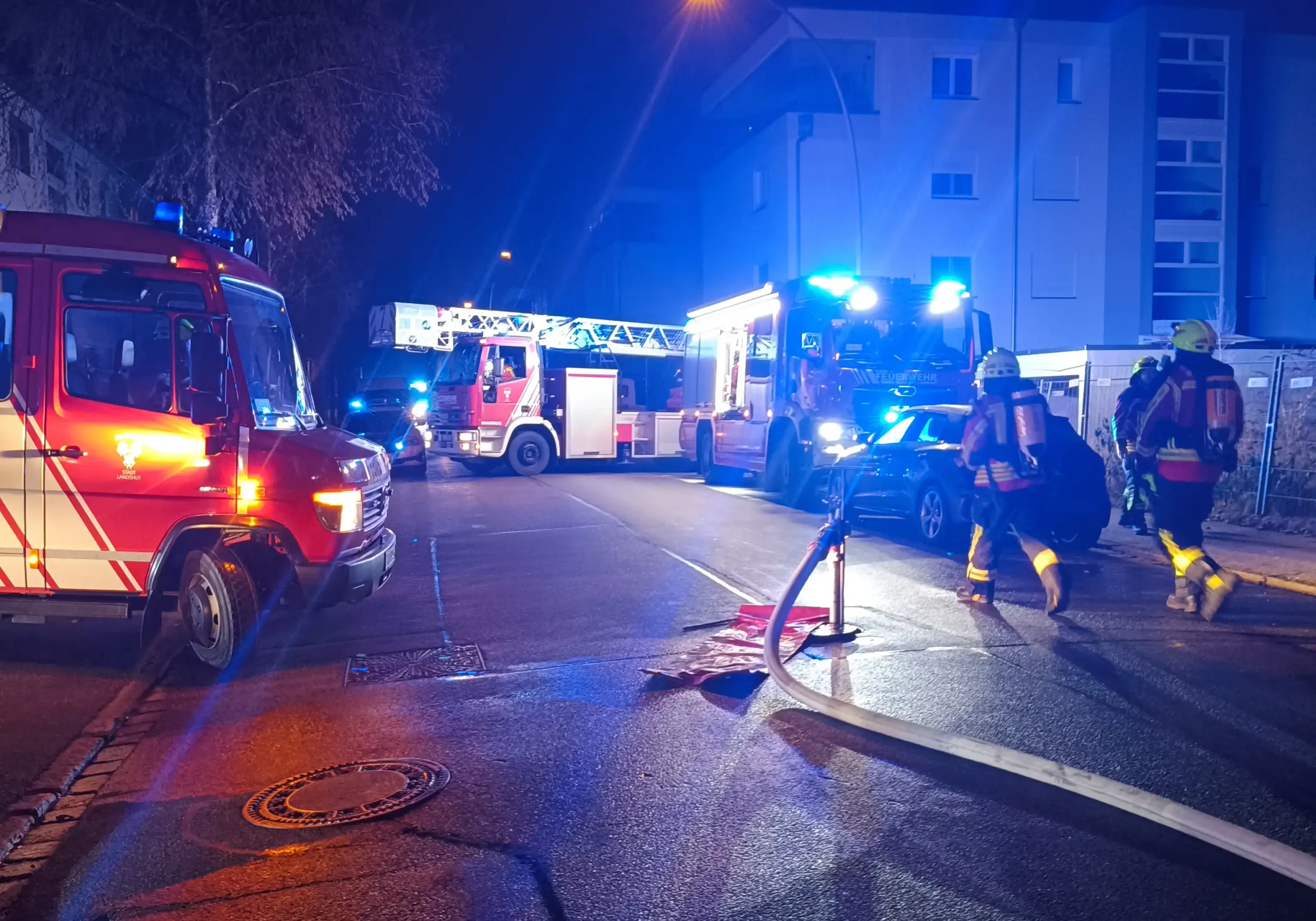 Kellerbrand in der Marienburger Straße in Landshut sorgt kurzzeitig für größeren Einsatz