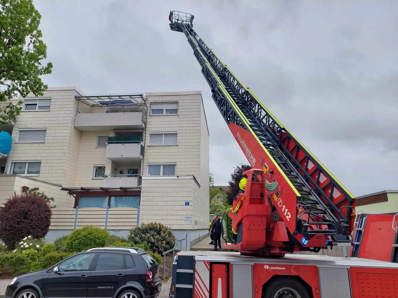 Feuerwehr Landshut führt Fortbildung für Drehleitermaschinisten durch