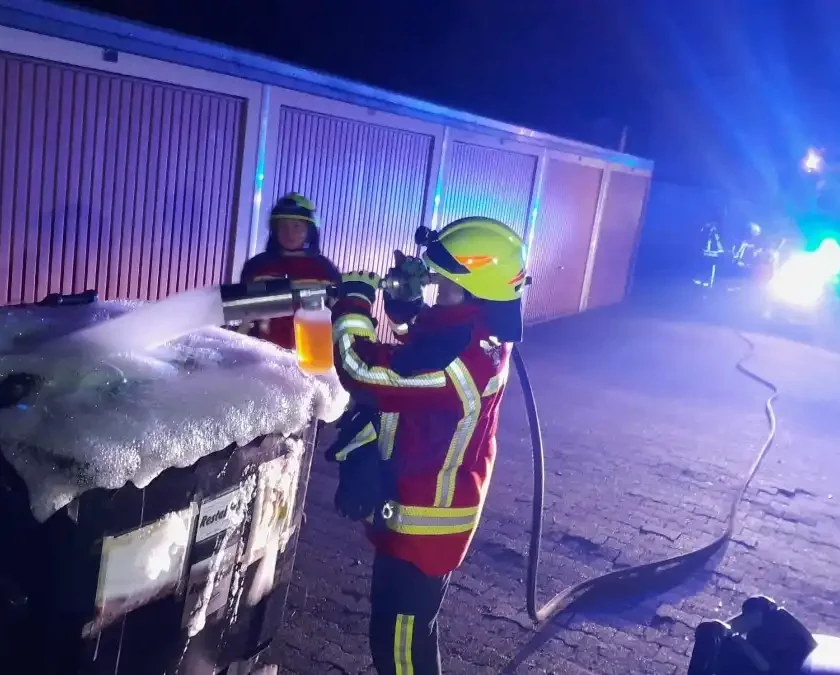 Silvesterbilanz der Landshuter Feuerwehr - verhältnismäßig ruhiger Jahreswechsel für die Feuerwehr in der Stadt Landshut