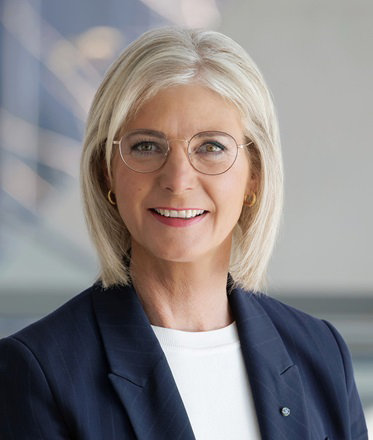 Ulrike Scharf spricht am 08. Juni in Velden