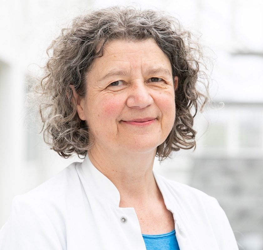 Dr. med. univ. Edda Gehrlein-Zierer, Leitende Ärztin, Tagesklinik für Schmerzmedizin
