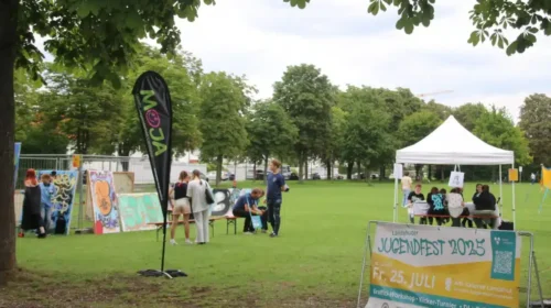 Musik, Graffiti-Workshop, Kickerturnier und vieles mehr