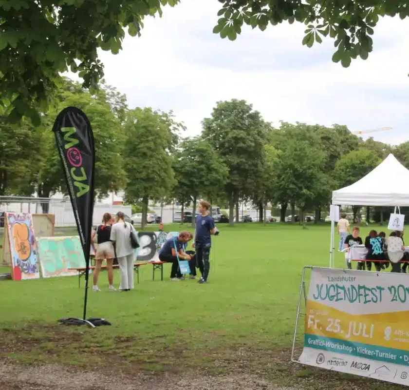 Musik, Graffiti-Workshop, Kickerturnier und vieles mehr
