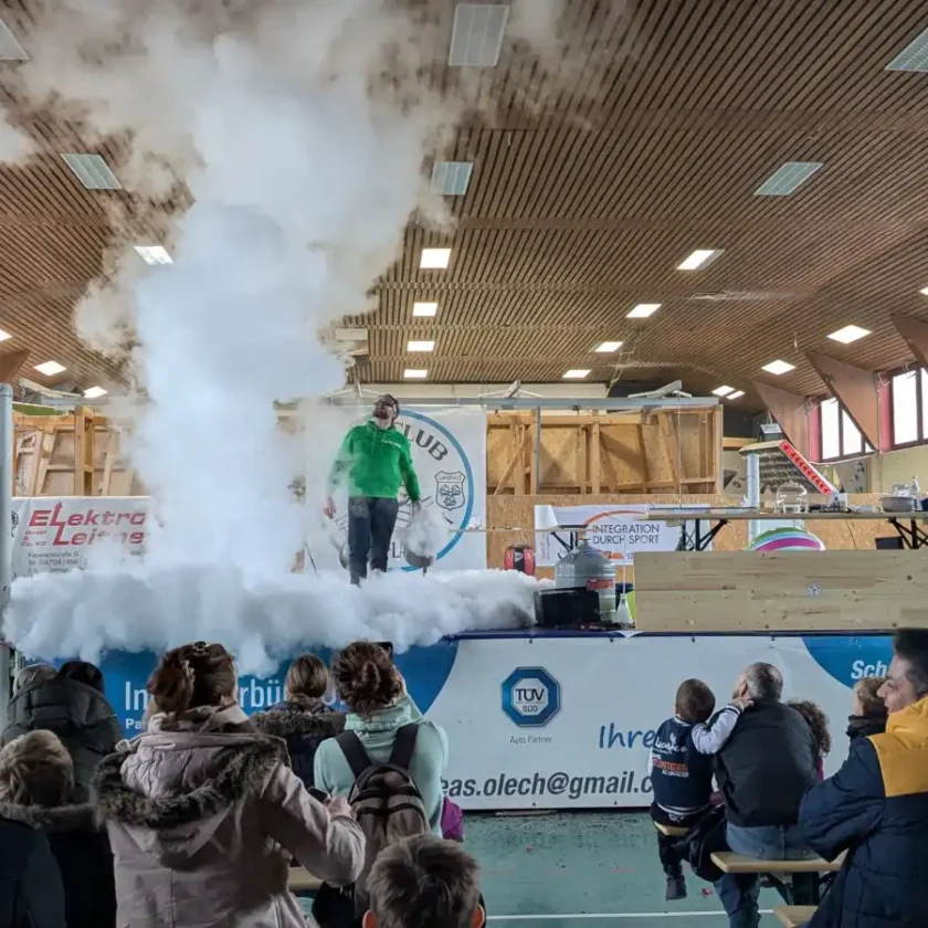 Faszination Naturwissenschaften für Groß und Klein