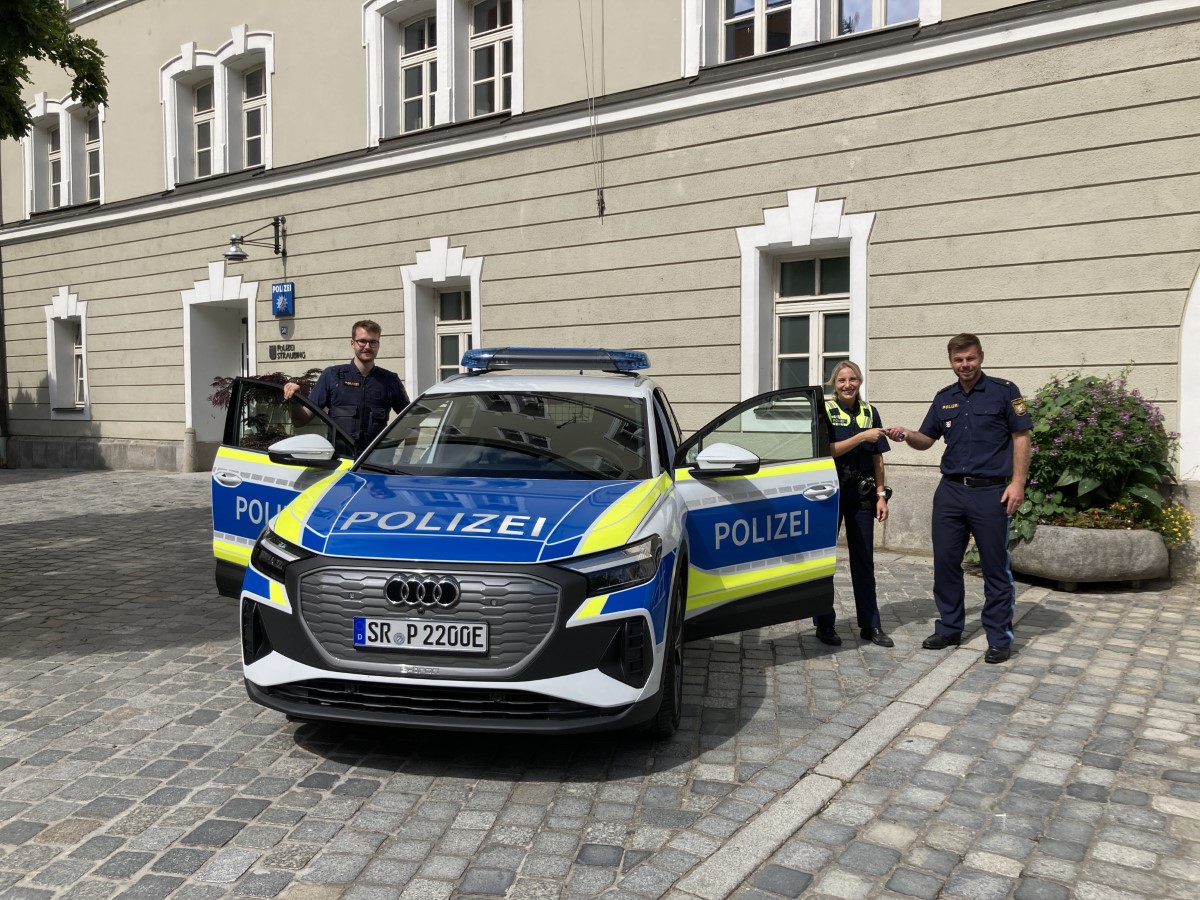 Polizei Straubing testet elektrisches Einsatzfahrzeug