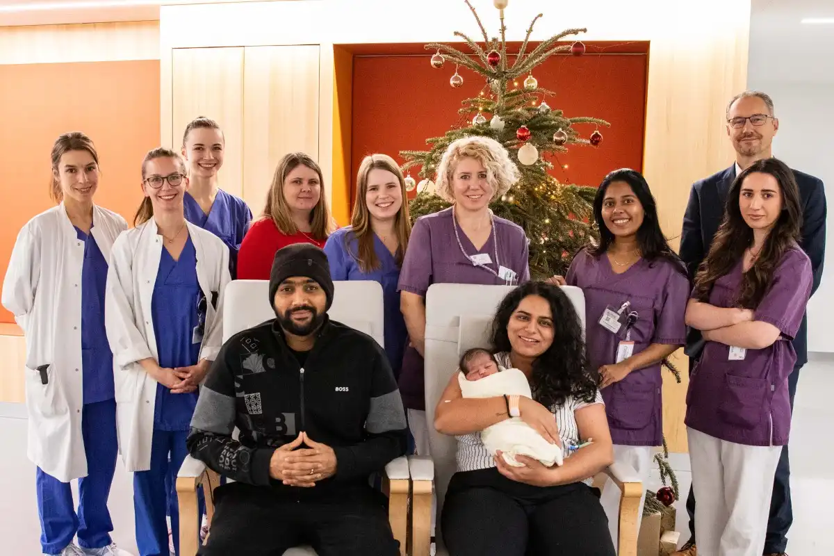 Acht erfüllte Neujahrswünsche Geburtshilfen der LA-Regio Kliniken Landshut-Mitte, Landshut-Achdorf und Vilsbiburg begrüßen Neujahrsbabys