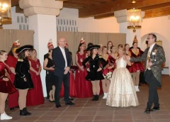 Närrischer Sturm auf das Rathaus