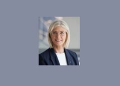 Ulrike Scharf spricht am 08. Juni in Velden