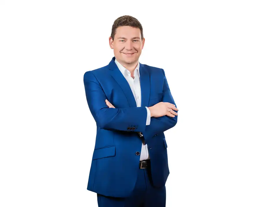 Dr. Thomas Haslinger, CSU