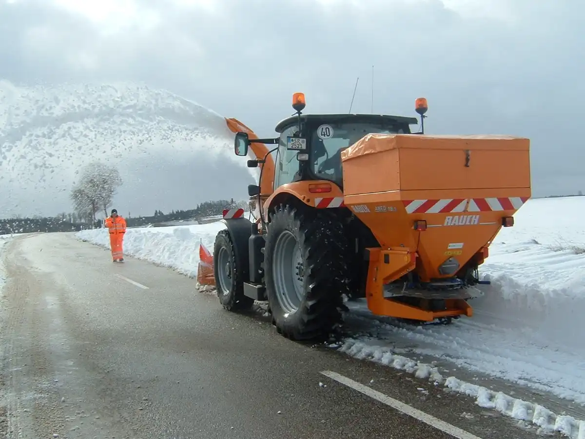 Über 1.300 Fahrten, knapp 100.000 km, 3.700 Tonnen Verbrauch