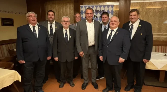 Landrat Alfred Holzner wird Protektor des Kreiskrieger- und Soldatenverbandes