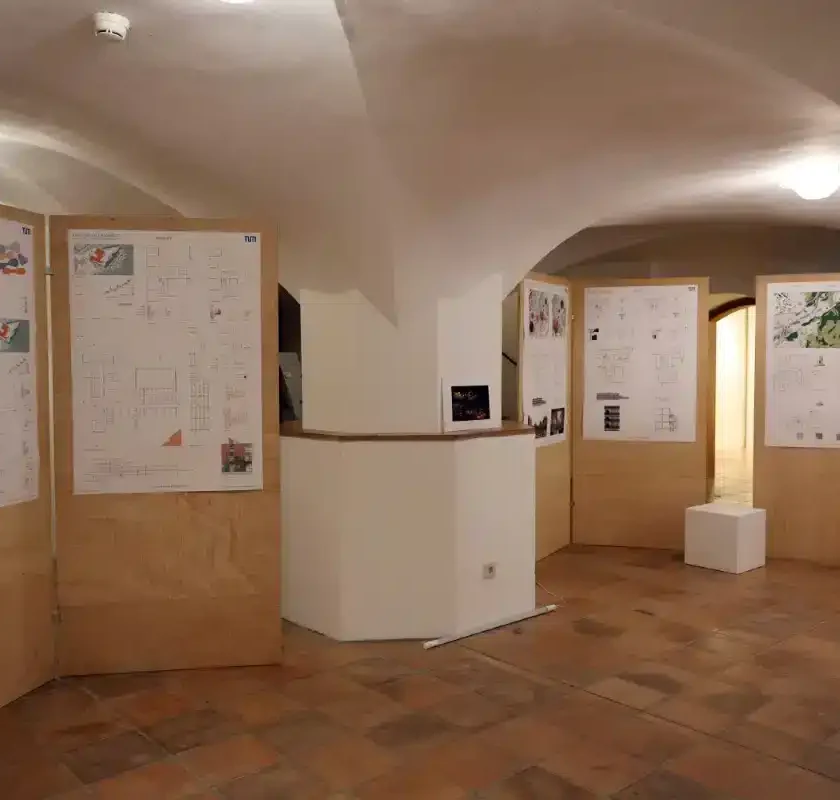 Perspektiven für Gebäude der Mittelschule Schönbrunn