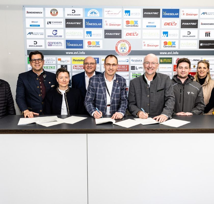 Stadt, EVL und EVL Spielbetrieb-GmbH unterzeichnen neue Nutzungsverträge für das Eissportzentrum