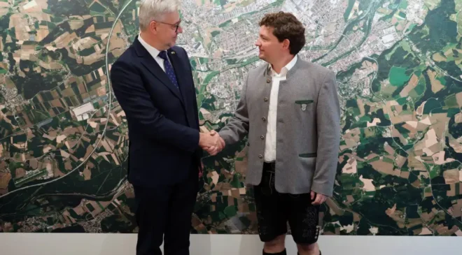 DIPLOMATISCHER AUSTAUSCH MIT LITAUEN