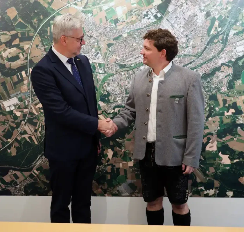 DIPLOMATISCHER AUSTAUSCH MIT LITAUEN