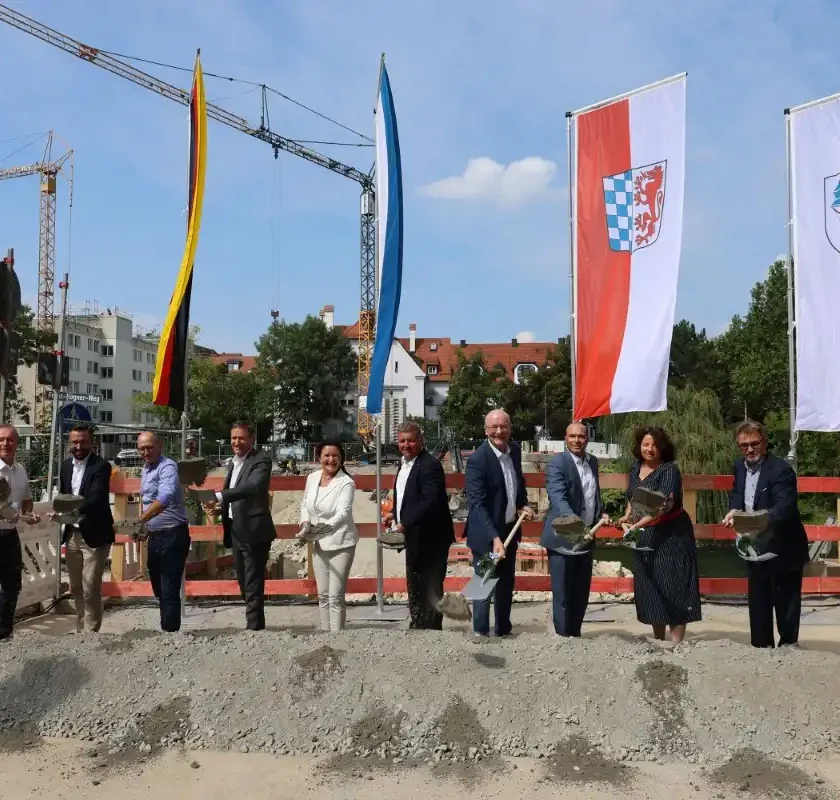 BAUARBEITEN AM JOHANN-WEISS-STEG LAUFEN NACH PLAN