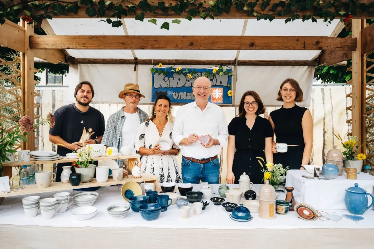 Haferlmarkt-Keramiker unterstützen Kinderheim